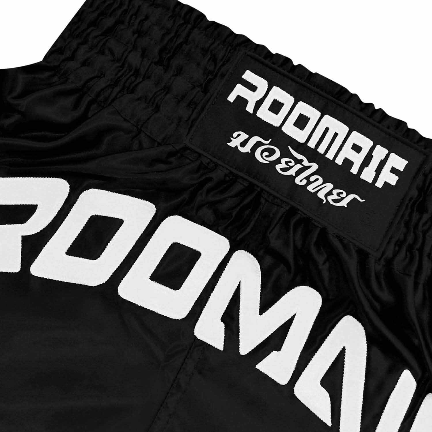 ROOMAIF RDIG MUAY THAI SHORTS BLACK/WHITE